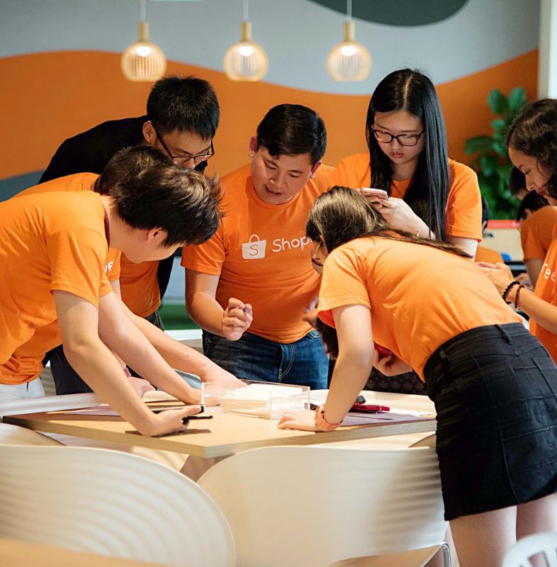 Truyền thông nội bộ của shopee